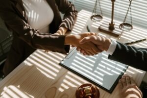 What Is the Process Before Filing a Lawsuit at Jason Stone Injury Lawyers?